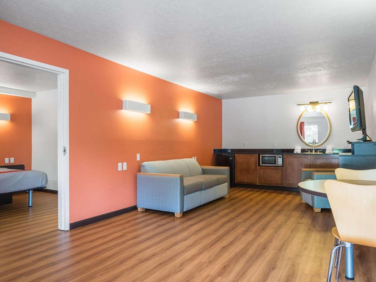 Motel 6-Columbus, Oh - Osu Exterior photo